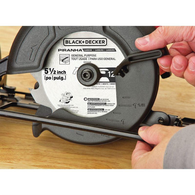 Black & Decker BD4KITCDCRL 20V MAX 1.5 Ah Cordless Lithium-Ion 4-Tool Combo Kit