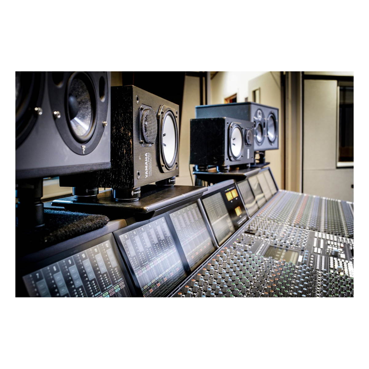 IsoAcoustics ISO-Puck - Isolation Puck for Studio Monitors and Amps (2-Pack)