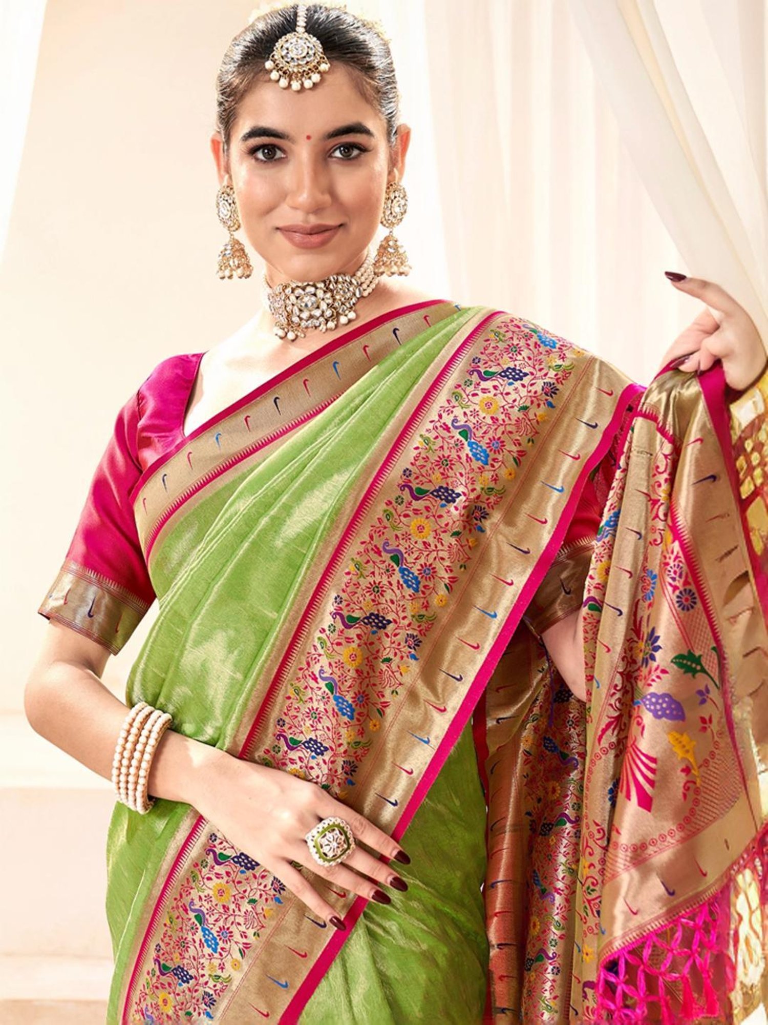 Satrani Green & Pink Woven Saree With Unstitched Blouse