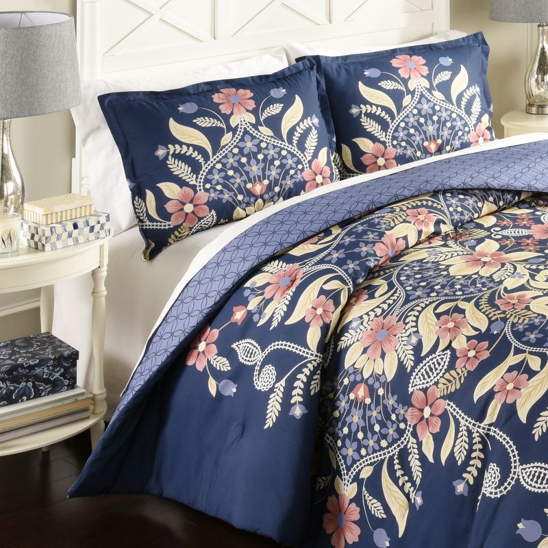 Floral Fantasy Reversible Comforter Set (King) - Marble Hill