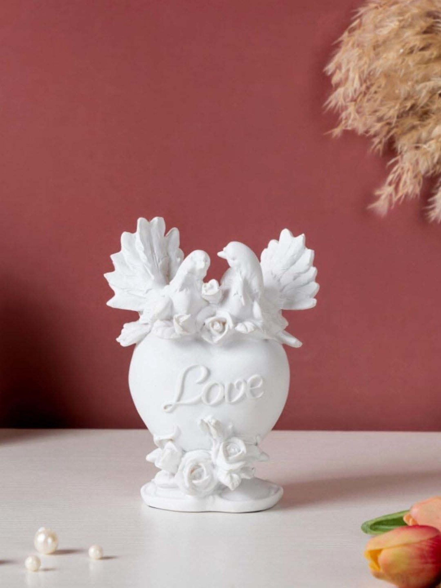 Nestasia Vintage White Resin Made Matte Finish Dove Birds Couple Decor Showpiece For Gifting 5.7"
