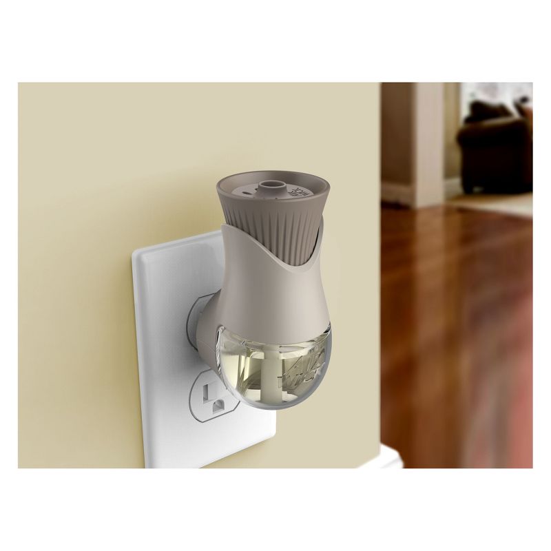 Air Wick Life Scents Scented Oil Plug in Air Freshener Refills, Summer Delights with White Flowers - Melon & Vanilla Scent - 2ct