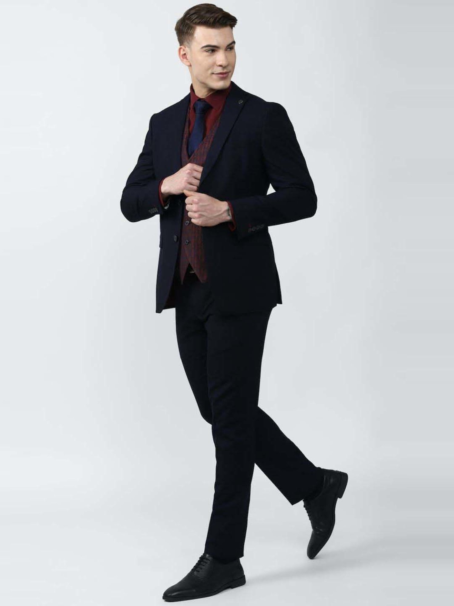 Peter England Elite Navy  Slim Fit Three Piece Suit