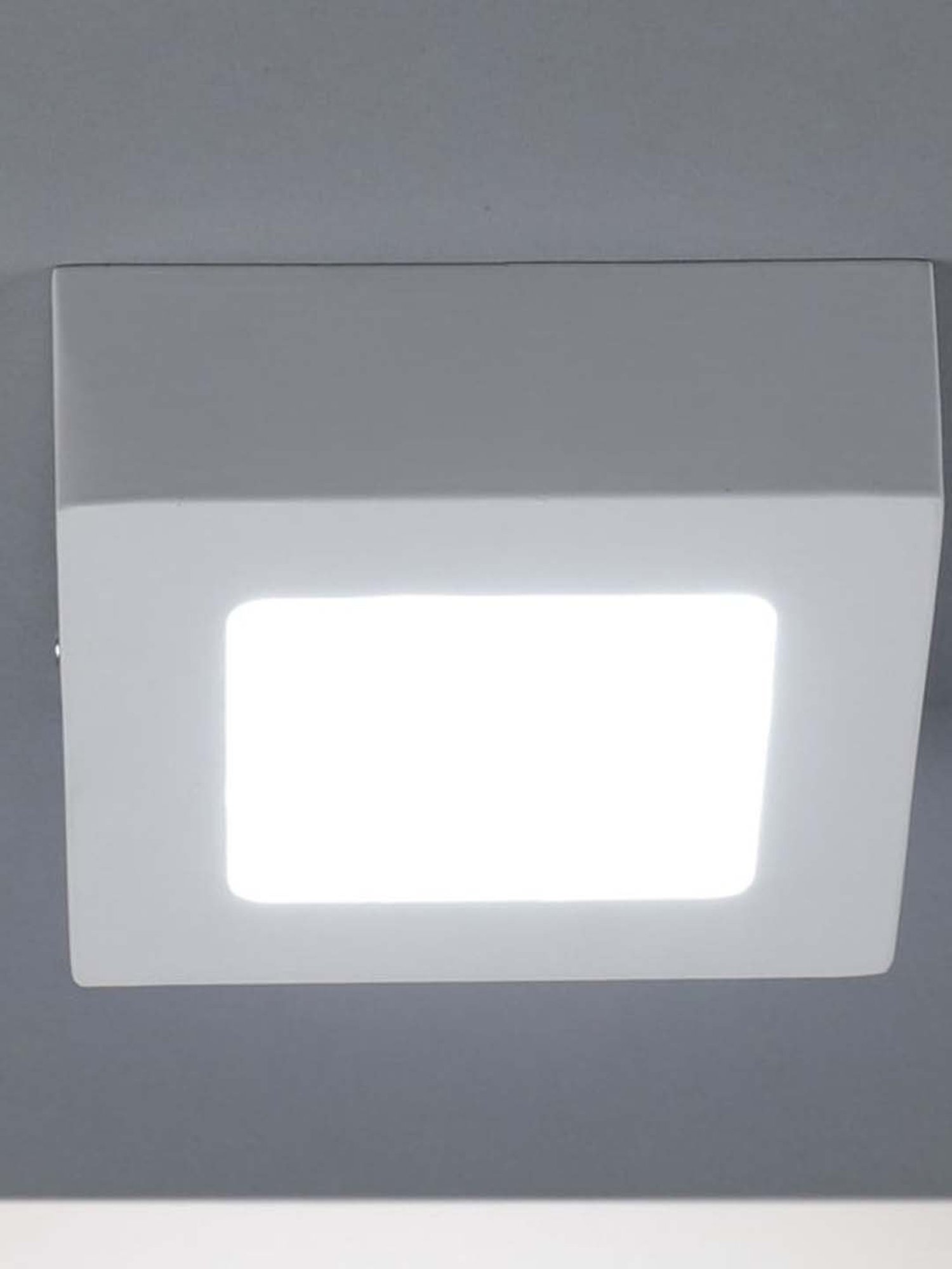 DecorativeRay White LED Panel Light 6W - Set of 1