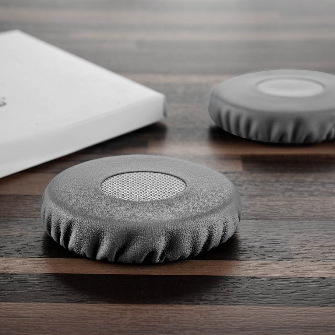 Bose On-Ear OE2, OE2i Headphone Replacement Ear Pad / Ear Cushion / Ear Cups / Ear Cover / Earpads Repair Parts (Grey)