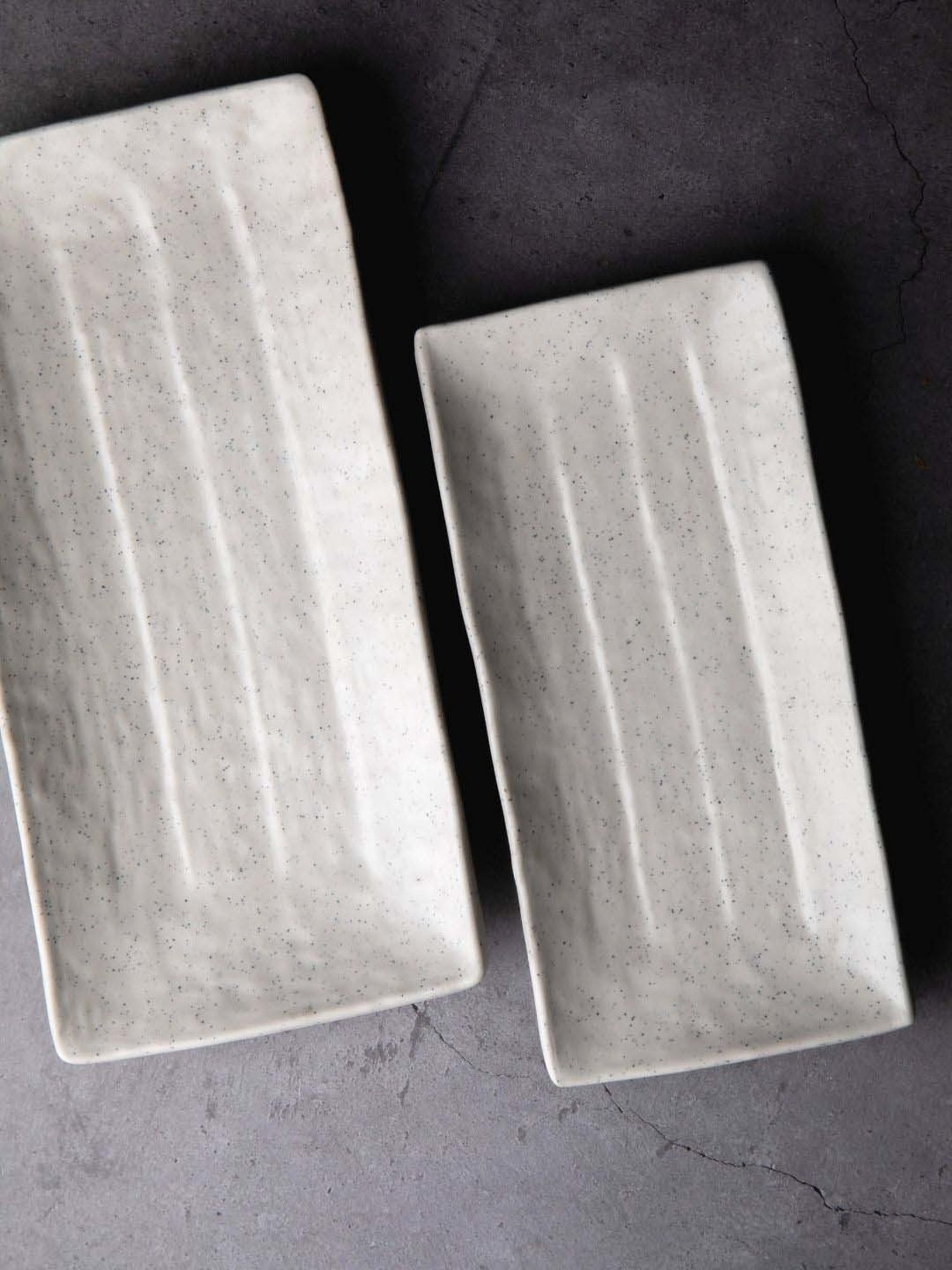 Gibson Home 18" x 24" Ceramic Gracious Rectangular Serving Platter