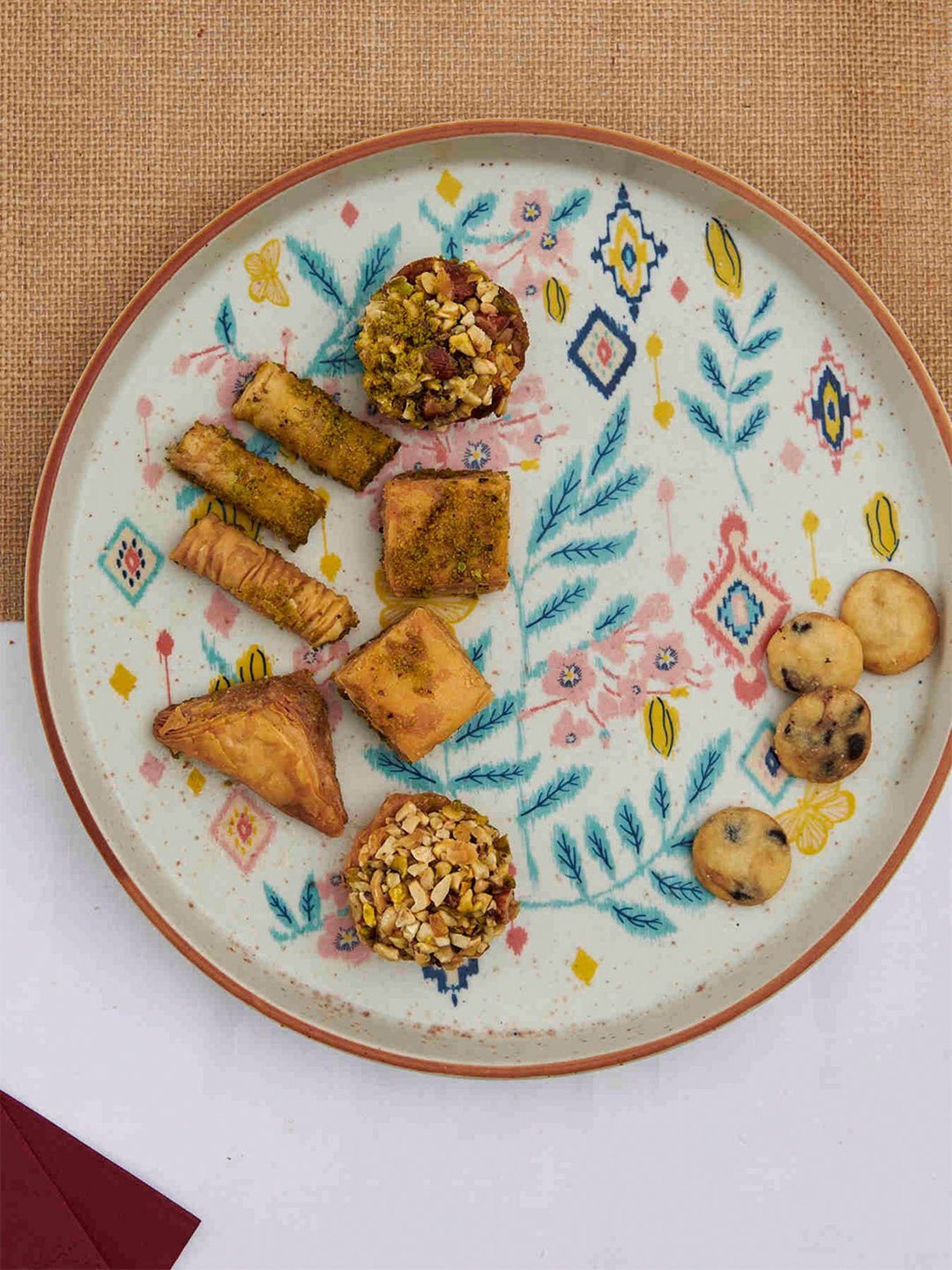 Chumbak Ivory Farmhouse Platter