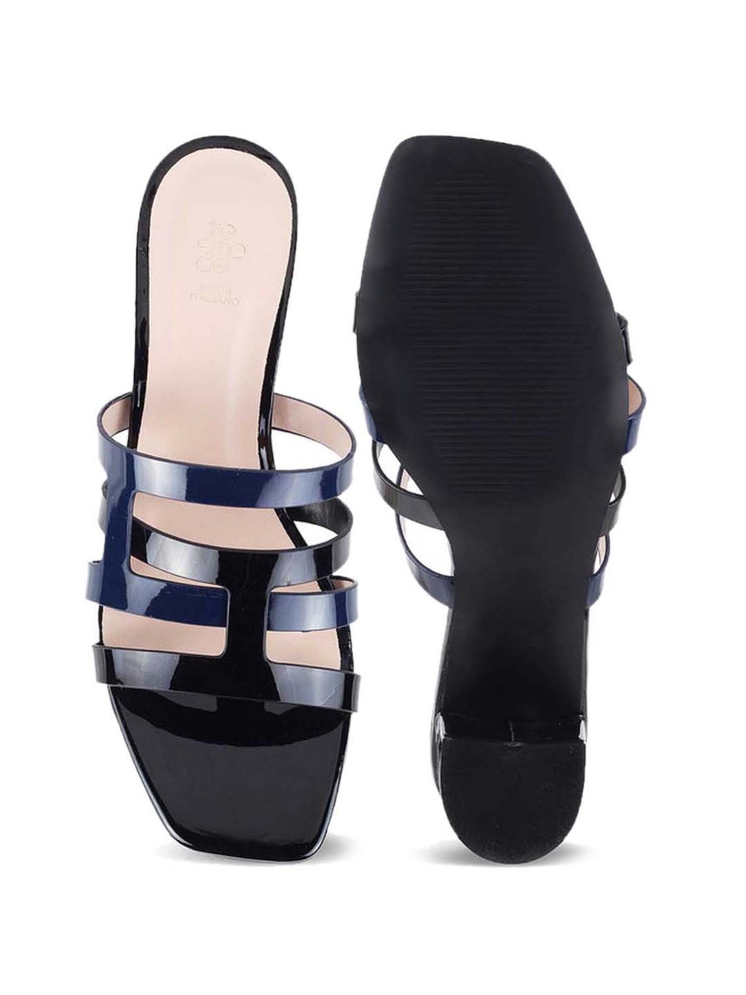 Tresmode Women's Black Casual Sandals