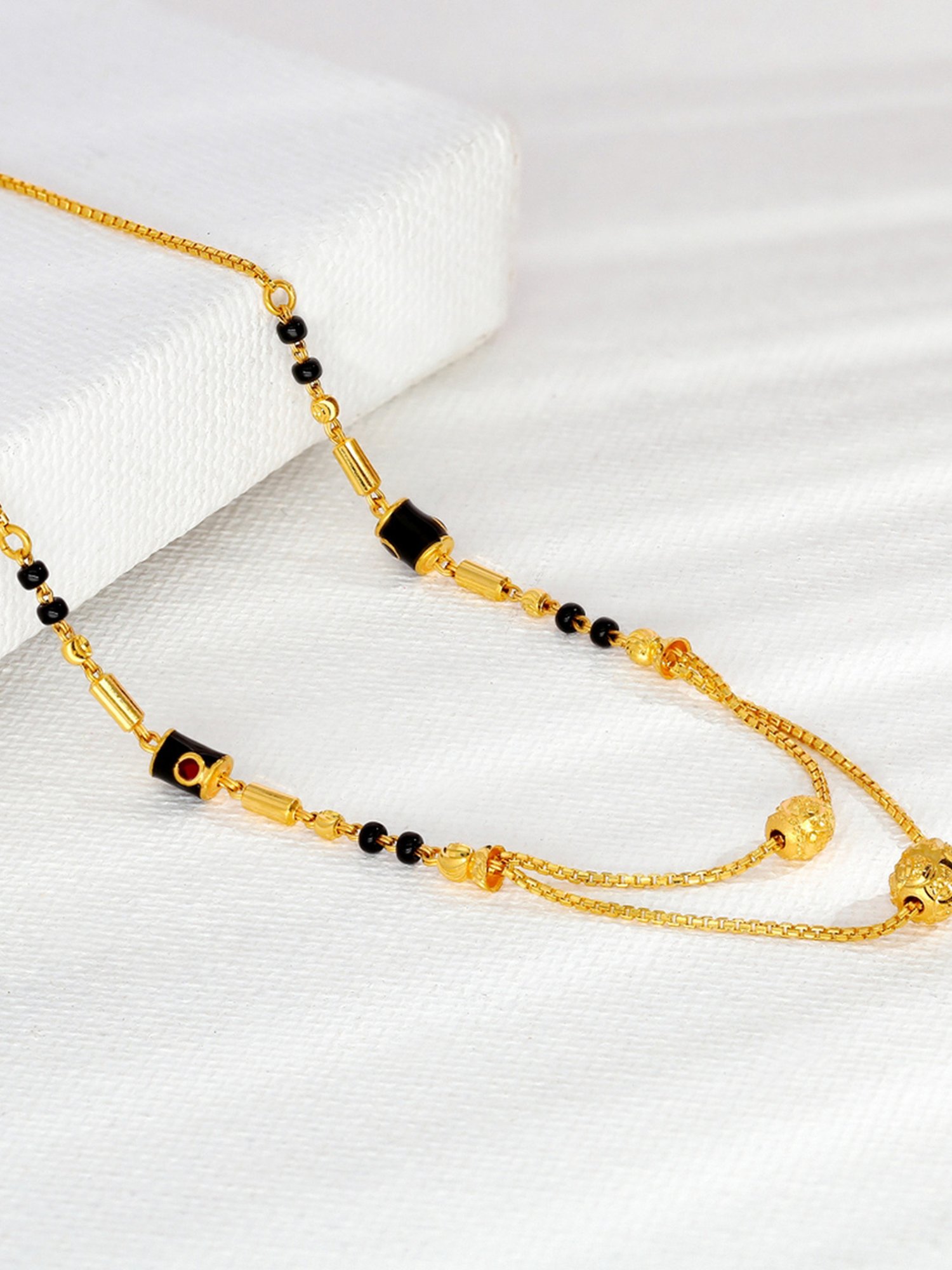P.N.Gadgil Jewellers Gold Sacred Vows Mangalsutra For Women