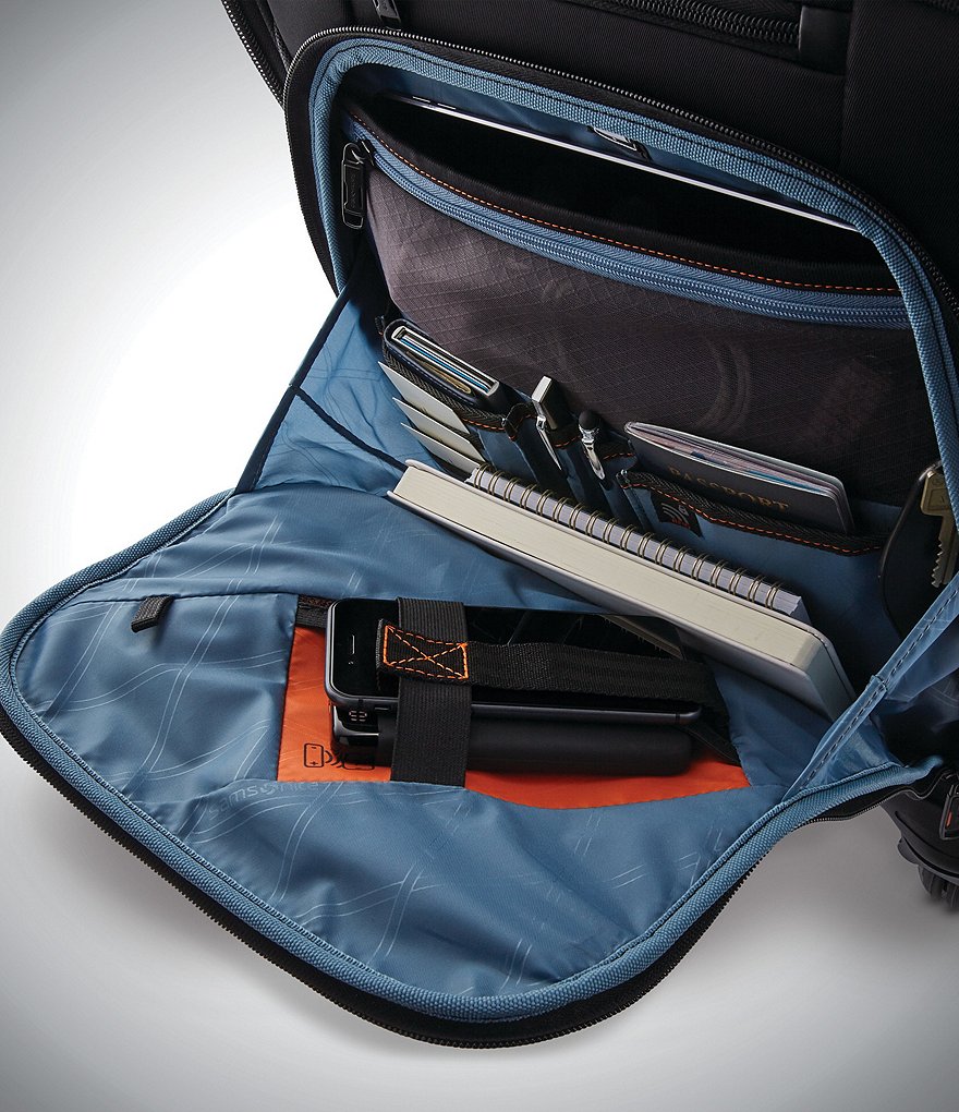 Samsonite Pro Mobile Office Spinner Suitcase