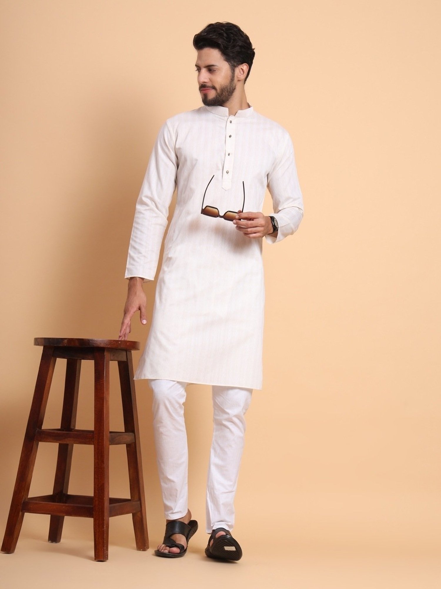 SWAGG INDIA White Regular Fit Kurta