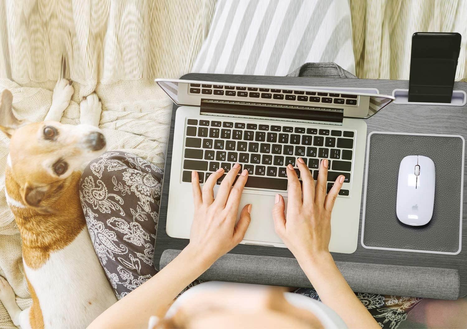 HUANUO Lap Desk - Fits up to 17 inches Laptop Desk, Built in Wrist Pad for Notebook, MacBook, Tablet, Laptop Stand with Tablet, Pen & Phone Holder (Black Woodgrain, Big)