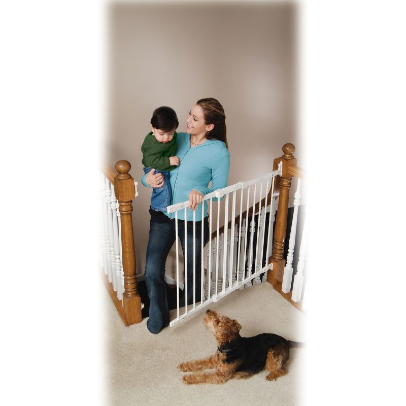 KidCo Angle Mount Safeway Baby Gate - White