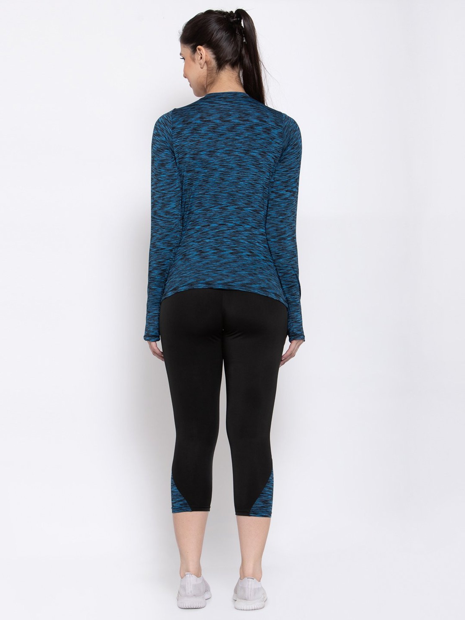 Cukoo Blue & Black Printed Top Capri Set