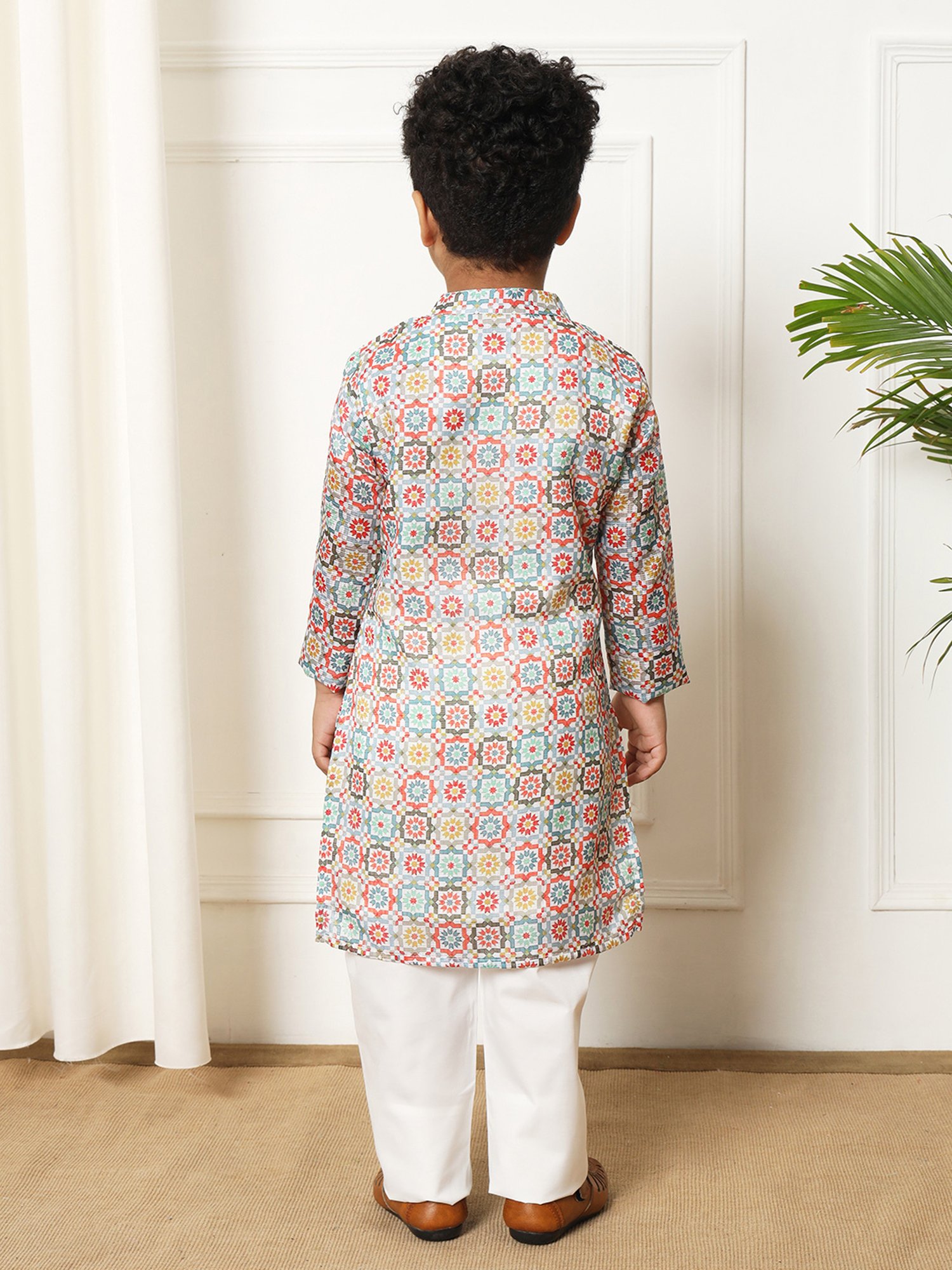 READIPRINT FASHIONS Kids Multicolor Printed Full Sleeves Kurta with Pyjamas