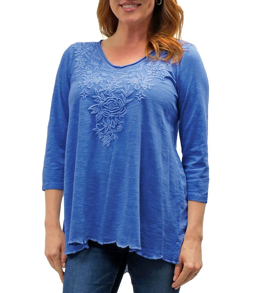 Karyn Seo Mari Vintage Tonal Embroidered V-Neck 3/4 Sleeve Scalloped Hem Cotton Tunic Top