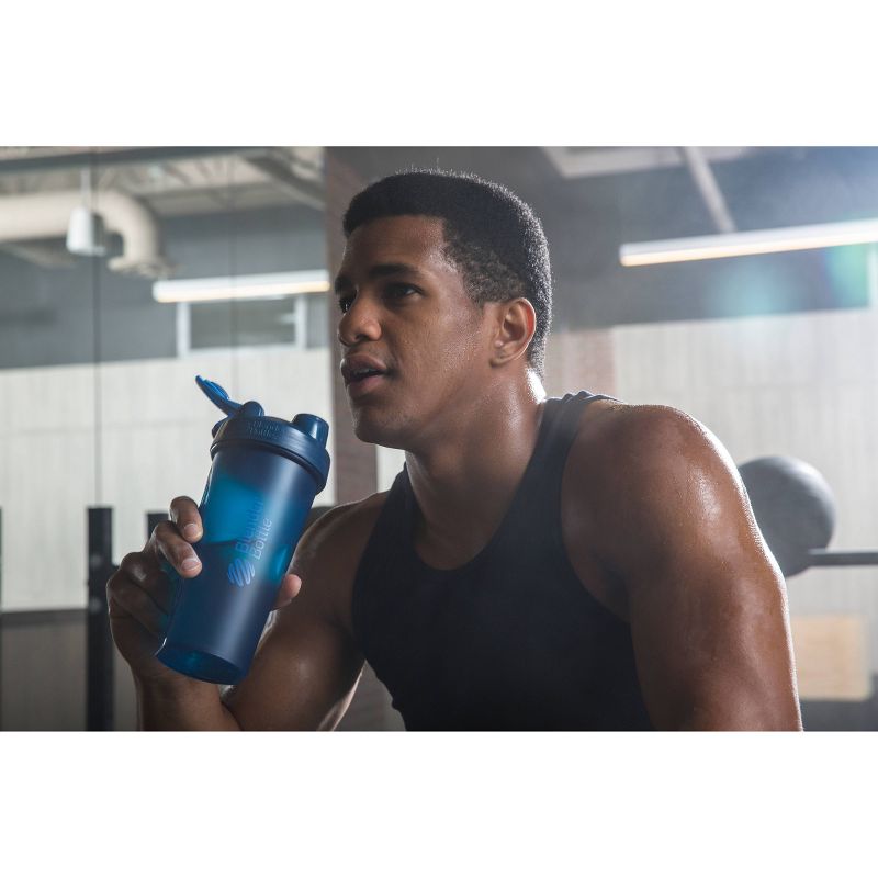 Blender Bottle Glacier 28oz Portable Drinkware - Blue