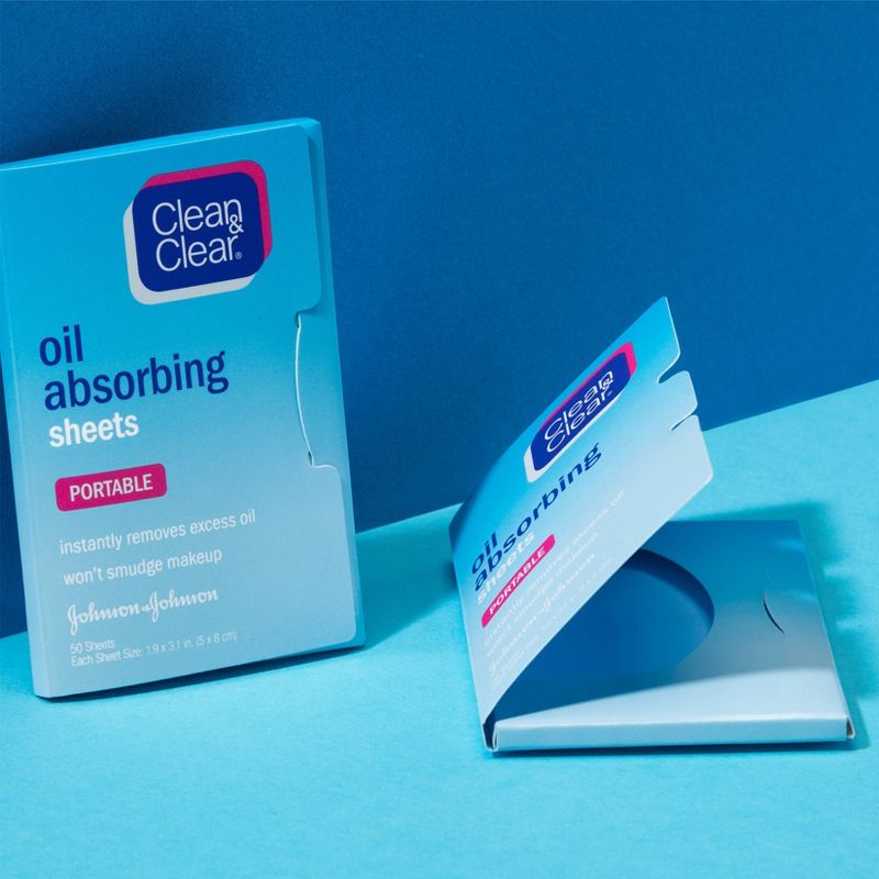 Clean & Clear Oil Absorbing Facial Blotting Sheets - 50ct
