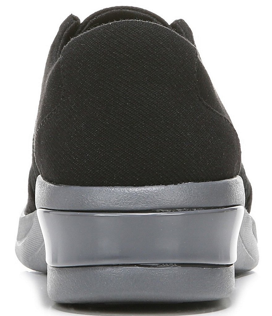 Bzees Florence Center Front Zip Slip-On Washable Sneakers
