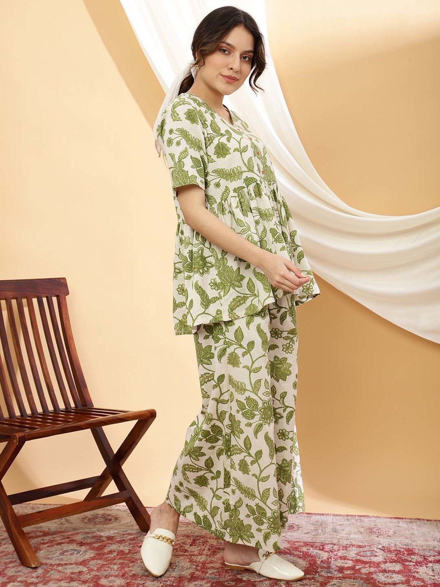 Sringam Off-White & Green Floral Print Tunic Palazzo Set