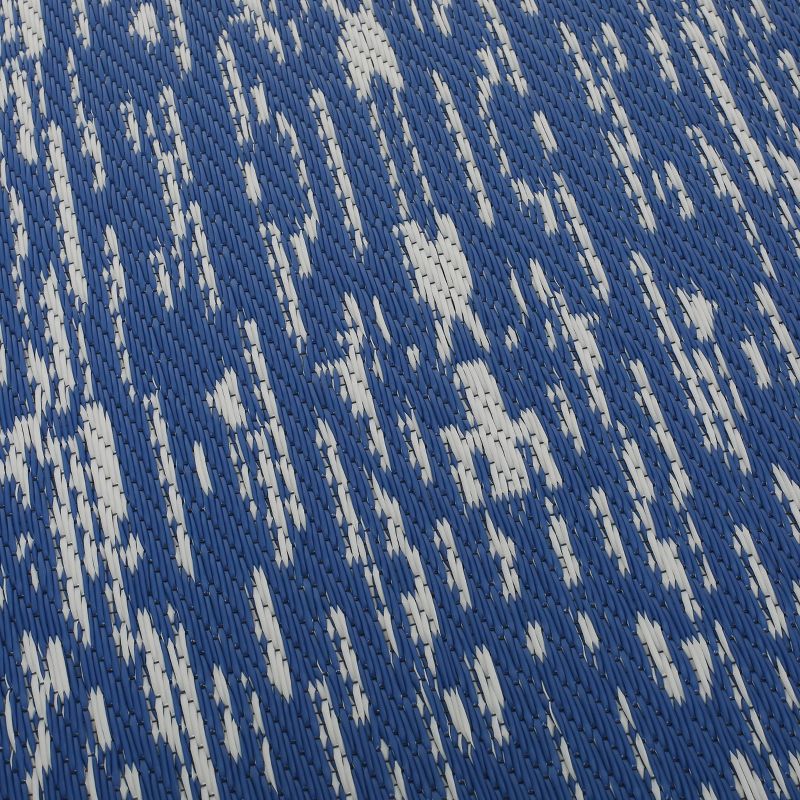 8' x 10' Le Soleil Outdoor Rug Black/Ivory - Linon