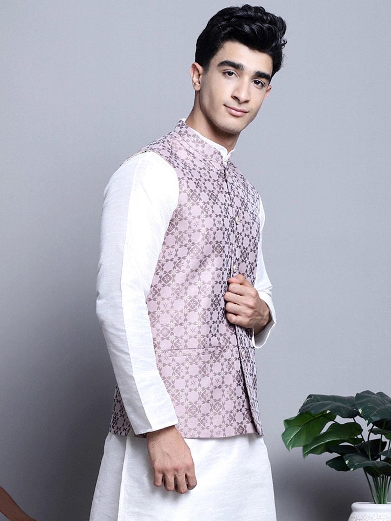 Jompers Magenta Regular Fit Self Pattern Nehru Jacket
