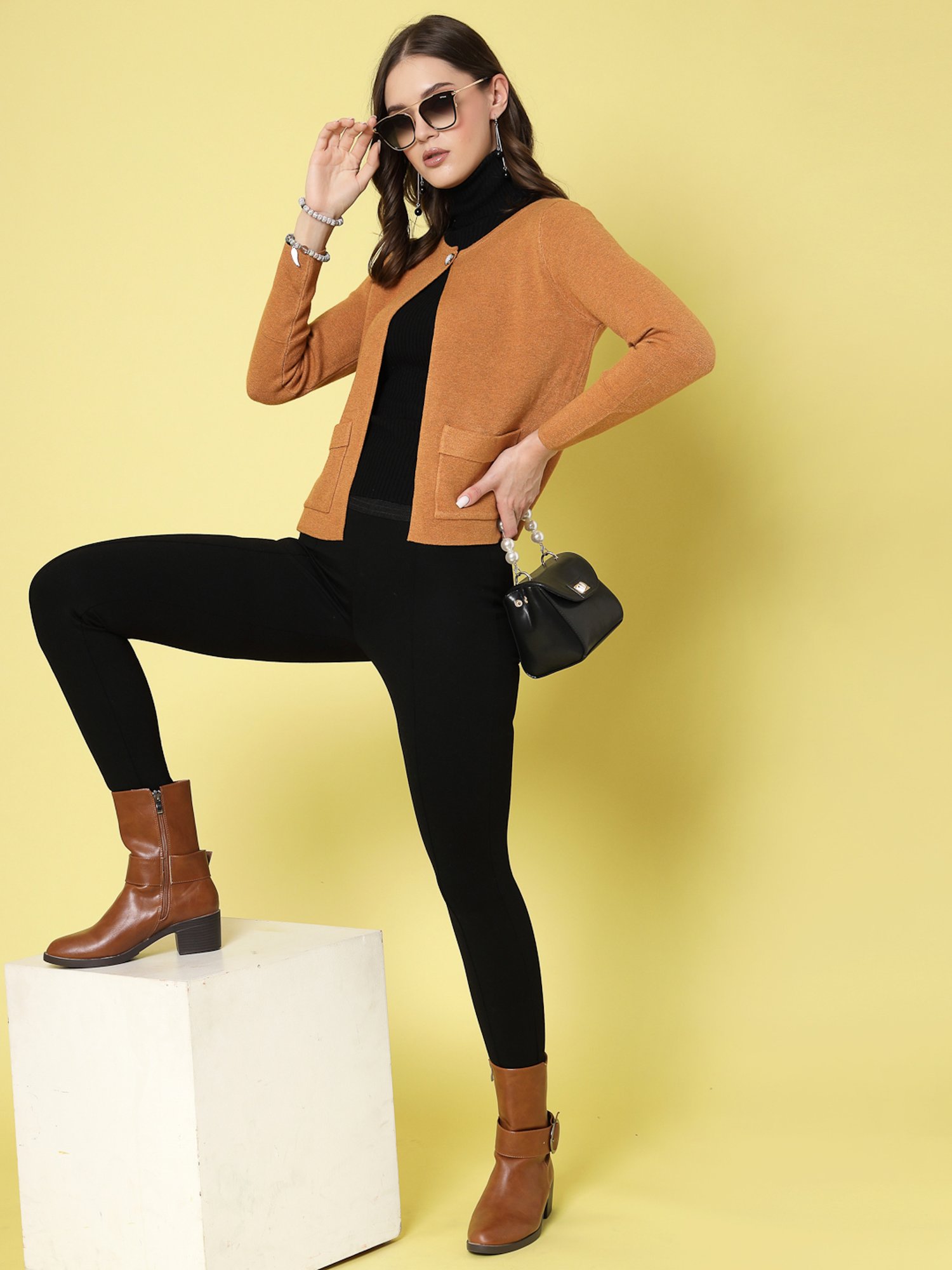 Mafadeny Mustard Shrug