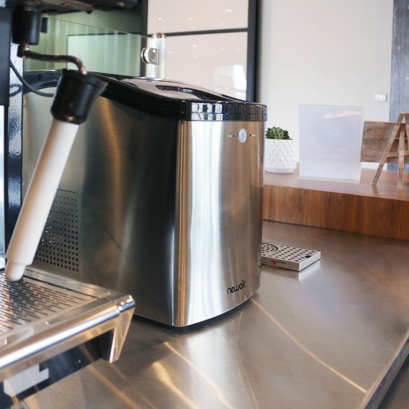 Frigidaire Ice Maker - Silver EFIC206