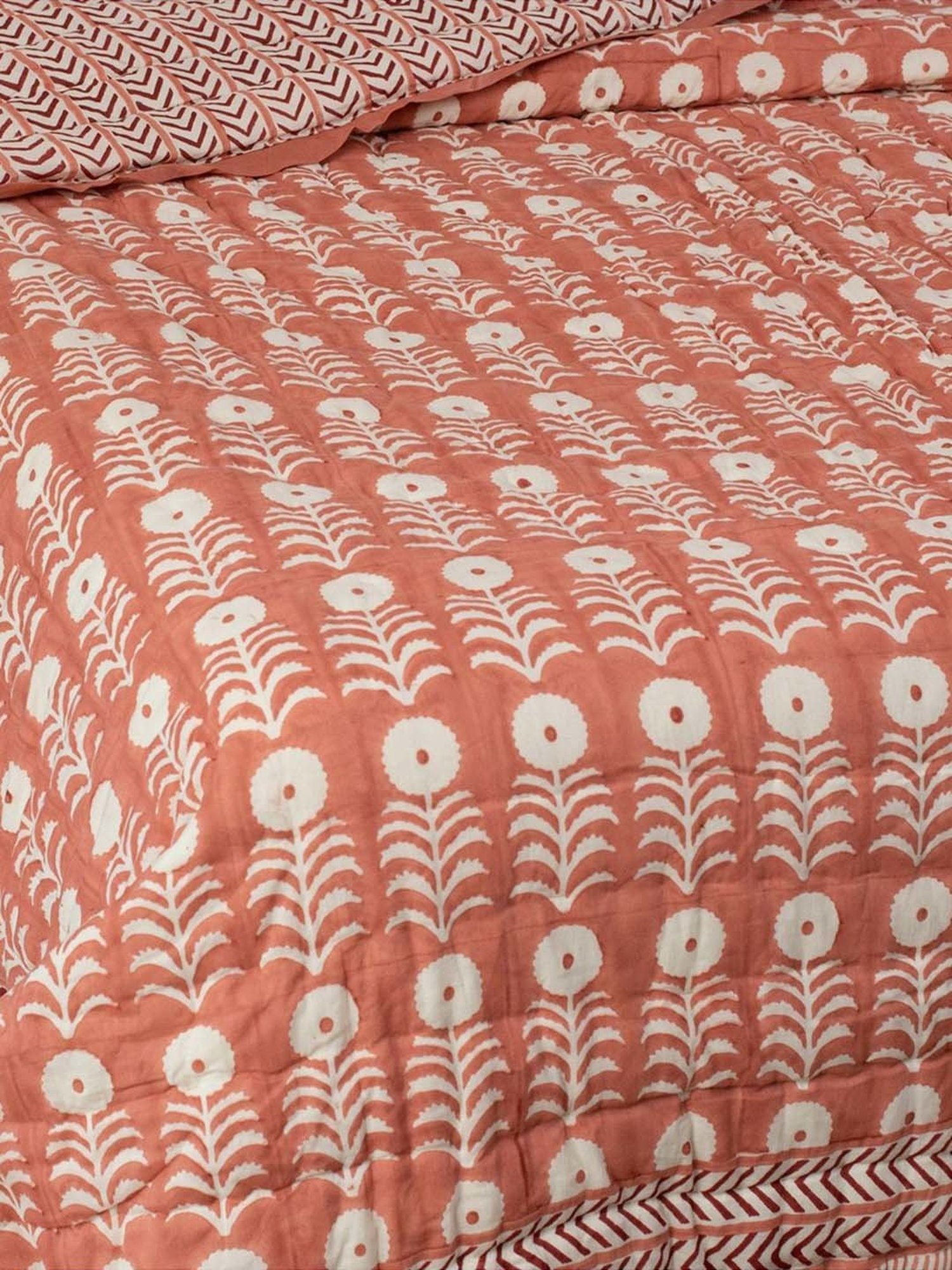 Maspar Vincent Green & Blue Cotton 120 TC Reversible Quilt - Set of 1