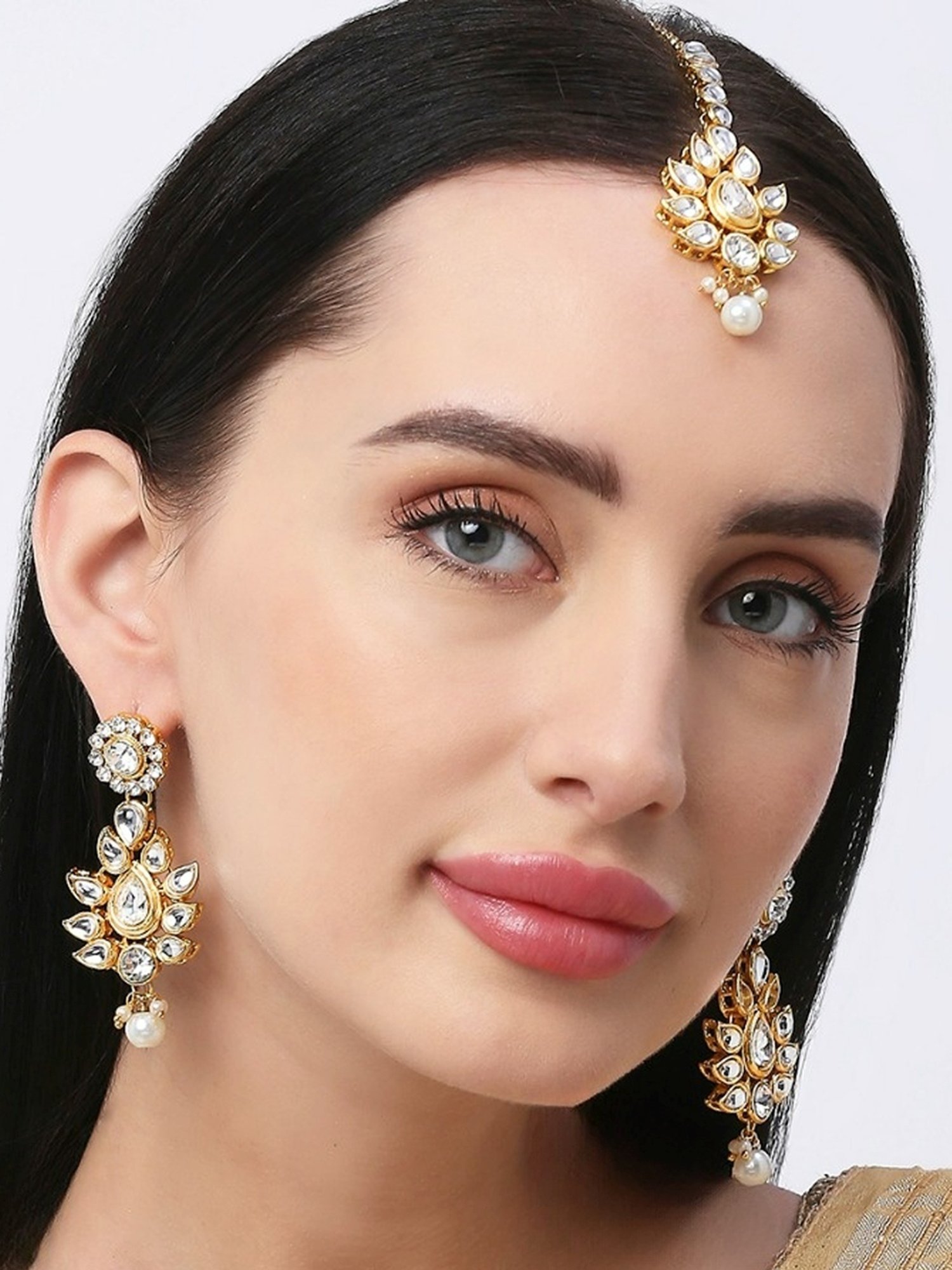 Oomph Gold Tone Kundan & Pearls Jadau Maangtikka with Earrings Set