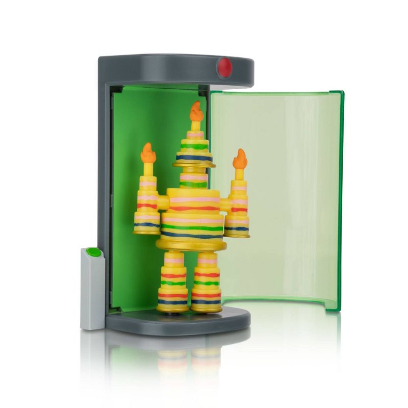 Roblox Action Collection - Make a Cake: Cake Monster Catastrophe! Game Pack (Includes Exclusive Virtual Item)