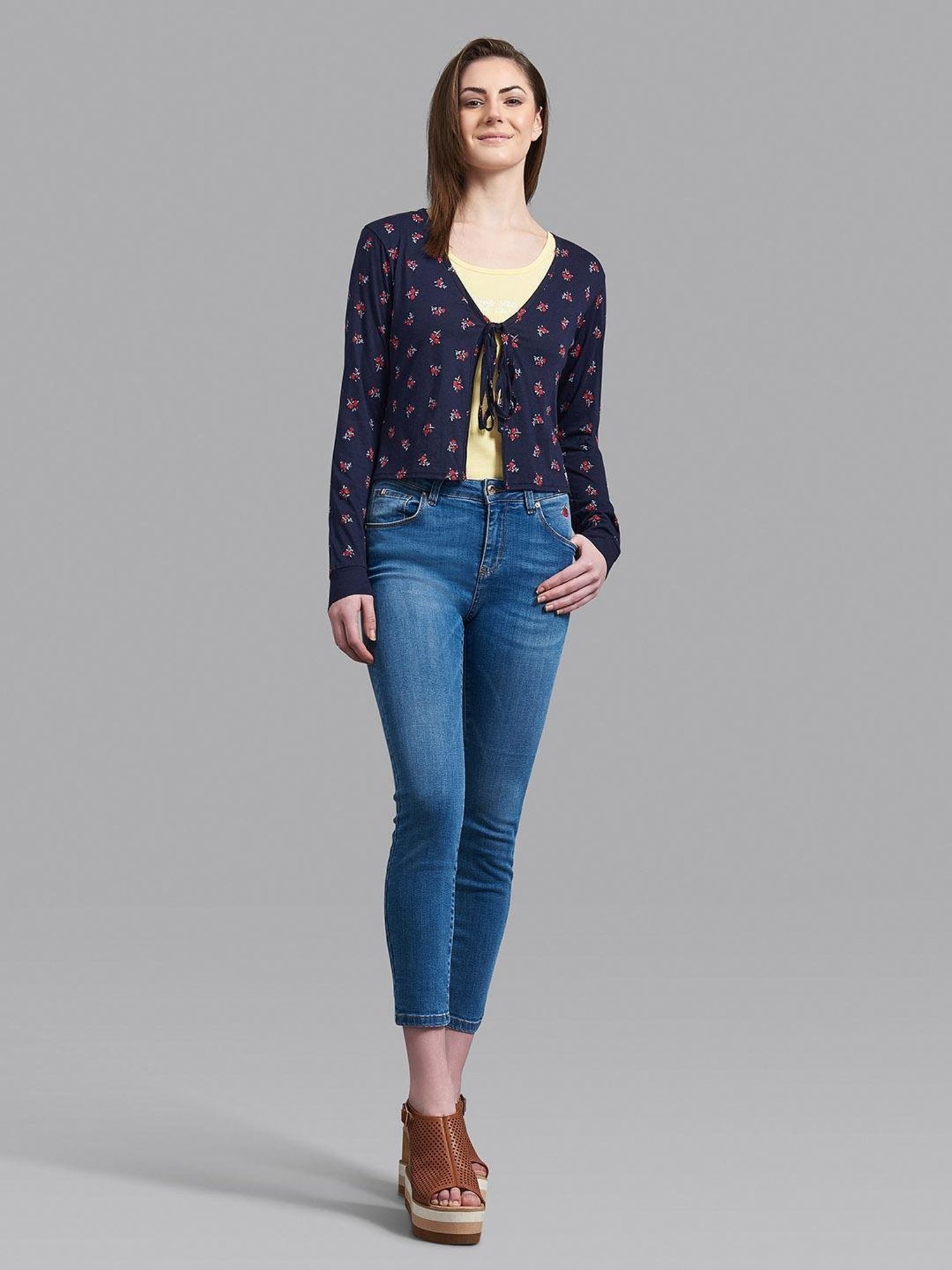 Beverly Hills Polo Club Navy Printed Shrug