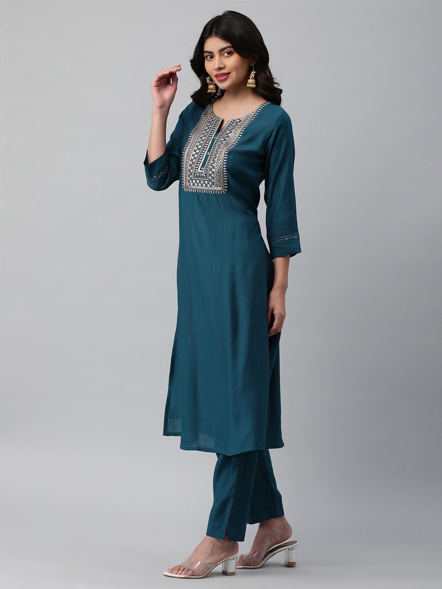 Kami Kubi Blue Embroidered A Line Kurta