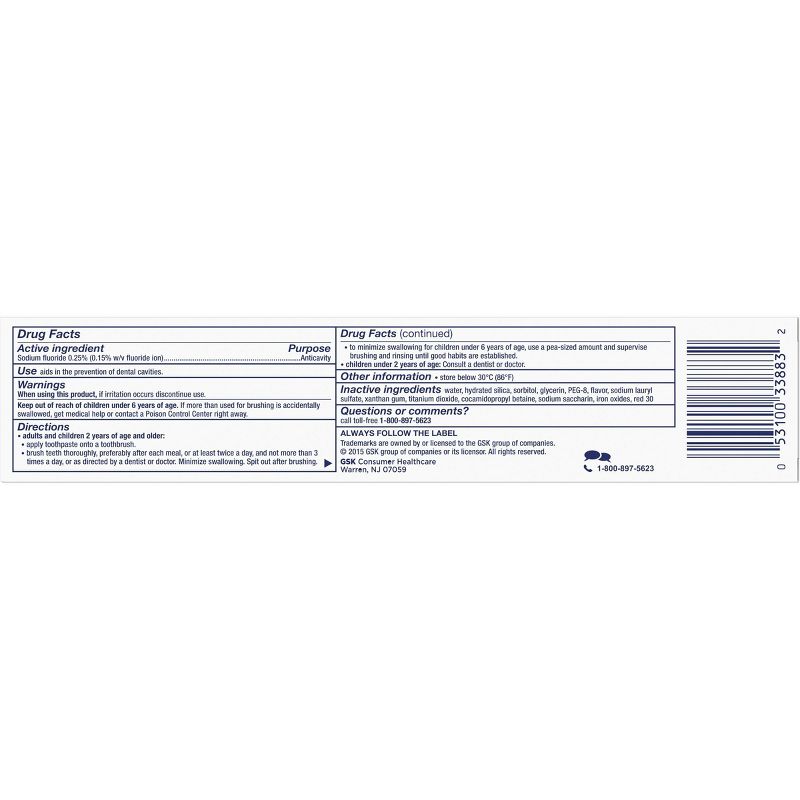 Aquafresh Extreme Clean Whitening Action Fluoride Toothpaste for Cavity Protection - 6ct