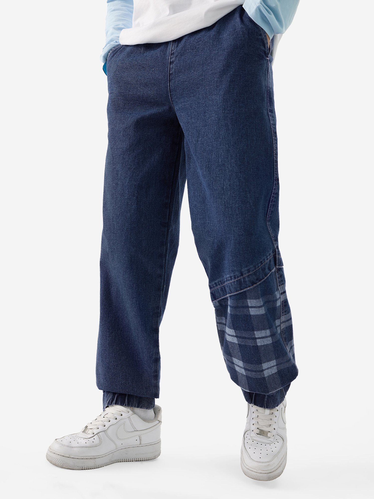 The Souled Store Originals Blue Relaxed Fit Lightly Washed Denim Jogger Jeans