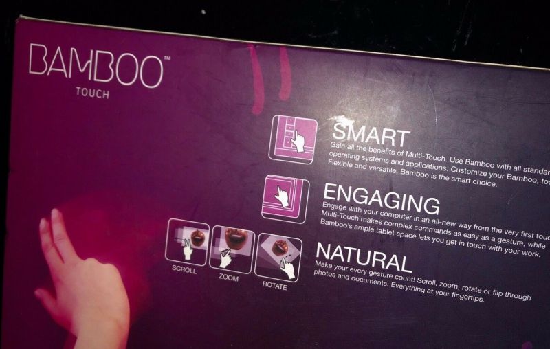 UGEE M708 10 x 6 inch Smart Graphics Tablet for Digital Writing / Painting