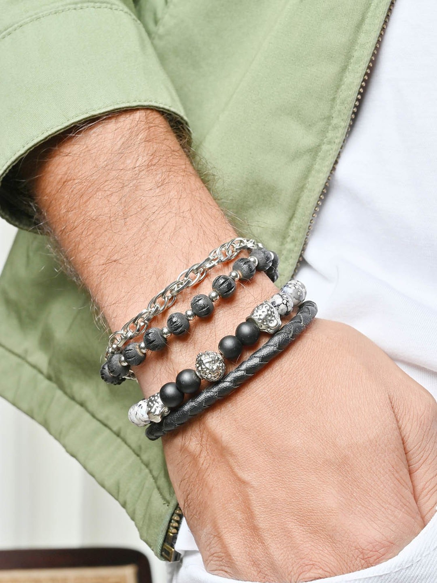 The Bro Code Silver Set of 4 Black Bold Skull Bracelet for Men