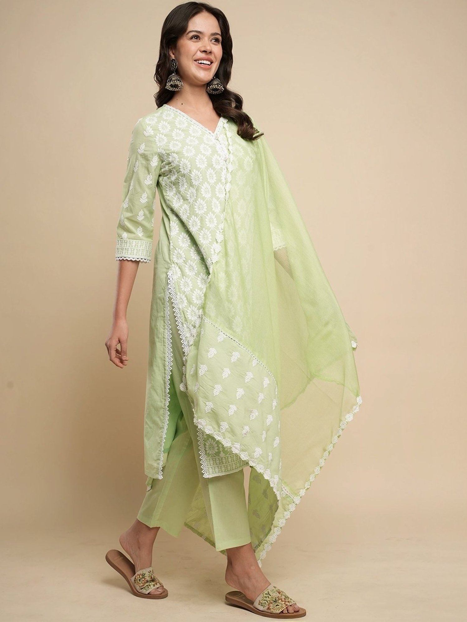 Heeposh Green Cotton Embroidered Kurta Pant Set With Dupatta