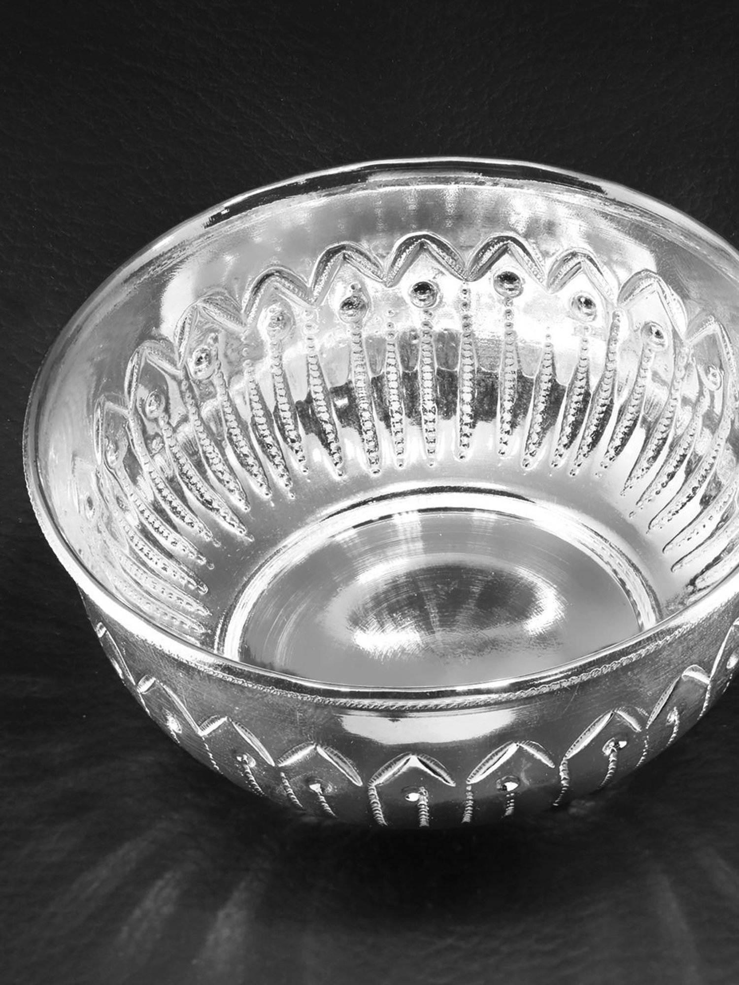 Joyalukkas 925 Gleaming Silver Vessel