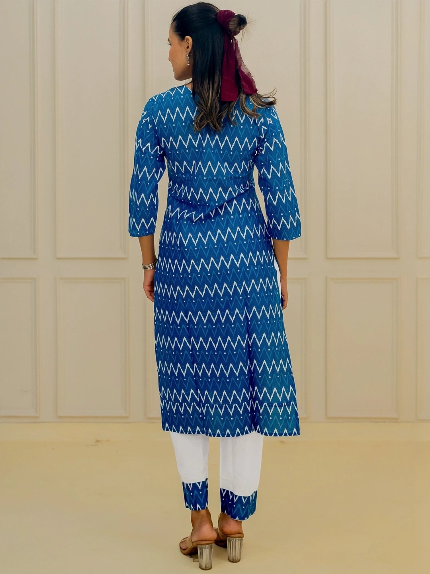 MIRCHI FASHION Blue & White Cotton Printed Kurta Pant Set