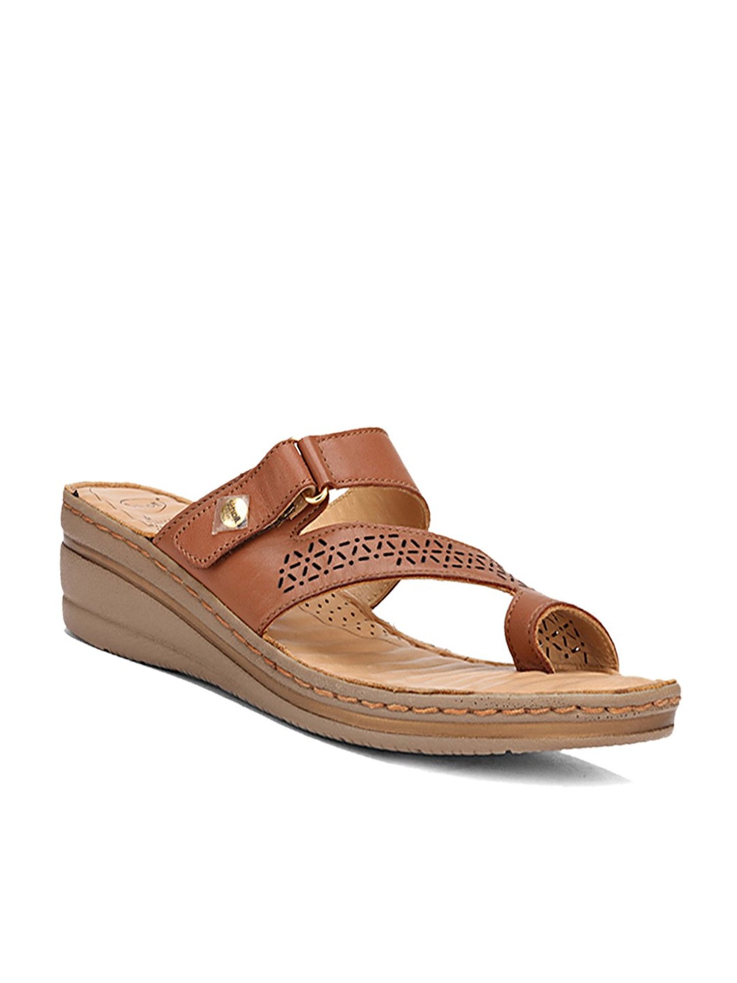 Scholl by Bata Women's Madonna Tan Toe Ring Wedges