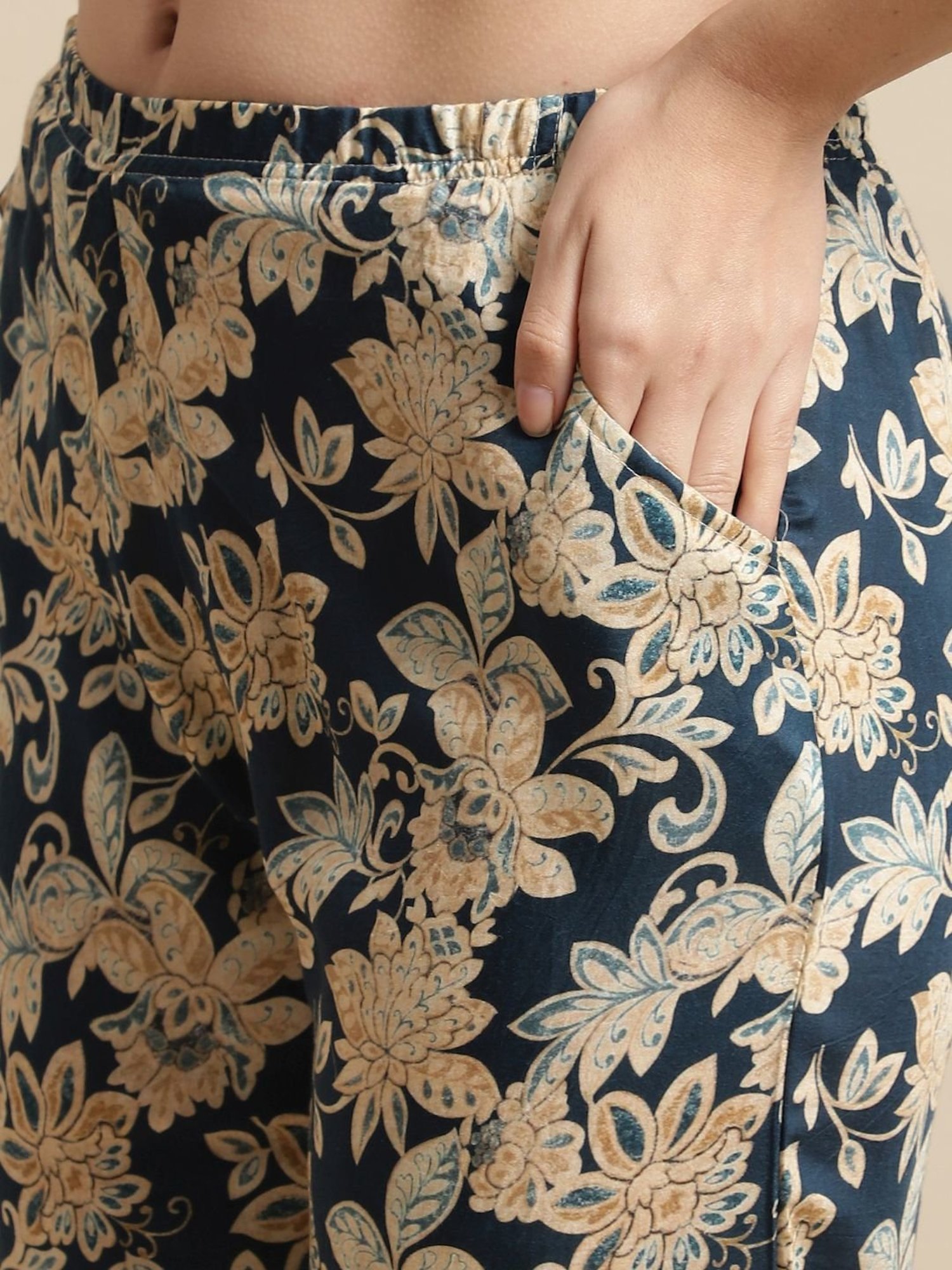 Kanvin Navy Printed Kaftan Palazzo Set