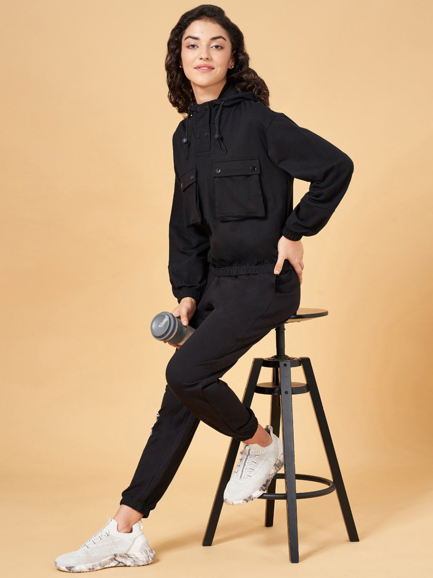 Ajile by Pantaloons Black Cotton Sports Sweatshirt