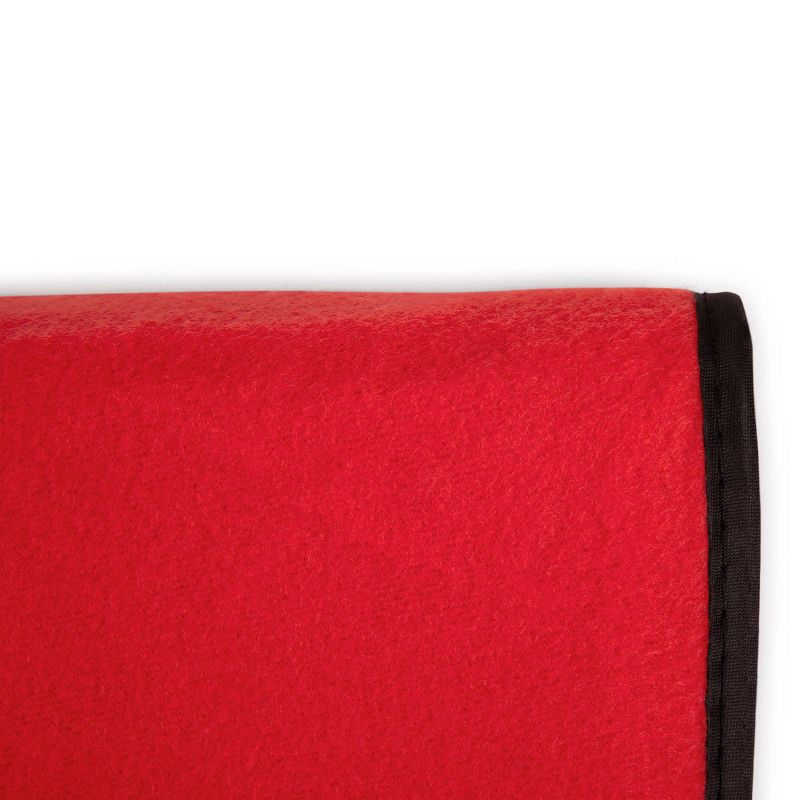 Picnic Time Disney Minnie Mouse Blanket Tote Outdoor Picnic Blanket - Red