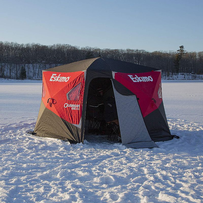 Eskimo 40650 Outbreak 650XD 5 to 7 Person 94 Square Feet Fishable Area Portable Insulated Pop Up Ice Fishing Tent Shelter with Carry Bag