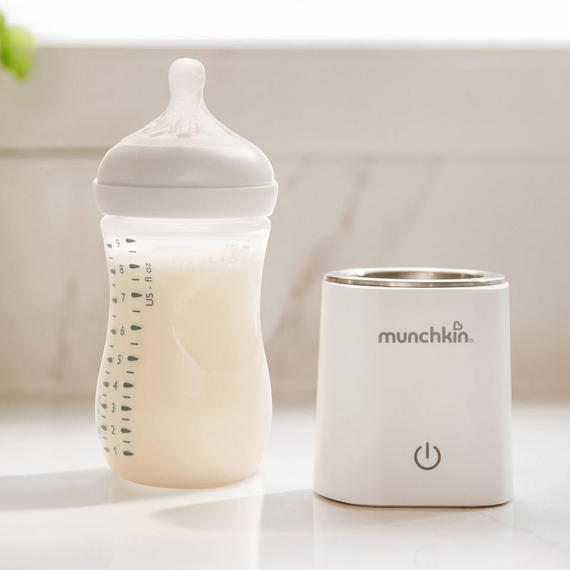 New Munchkin 98° Digital Bottle Warmer – Perfect Temperature, Every Time