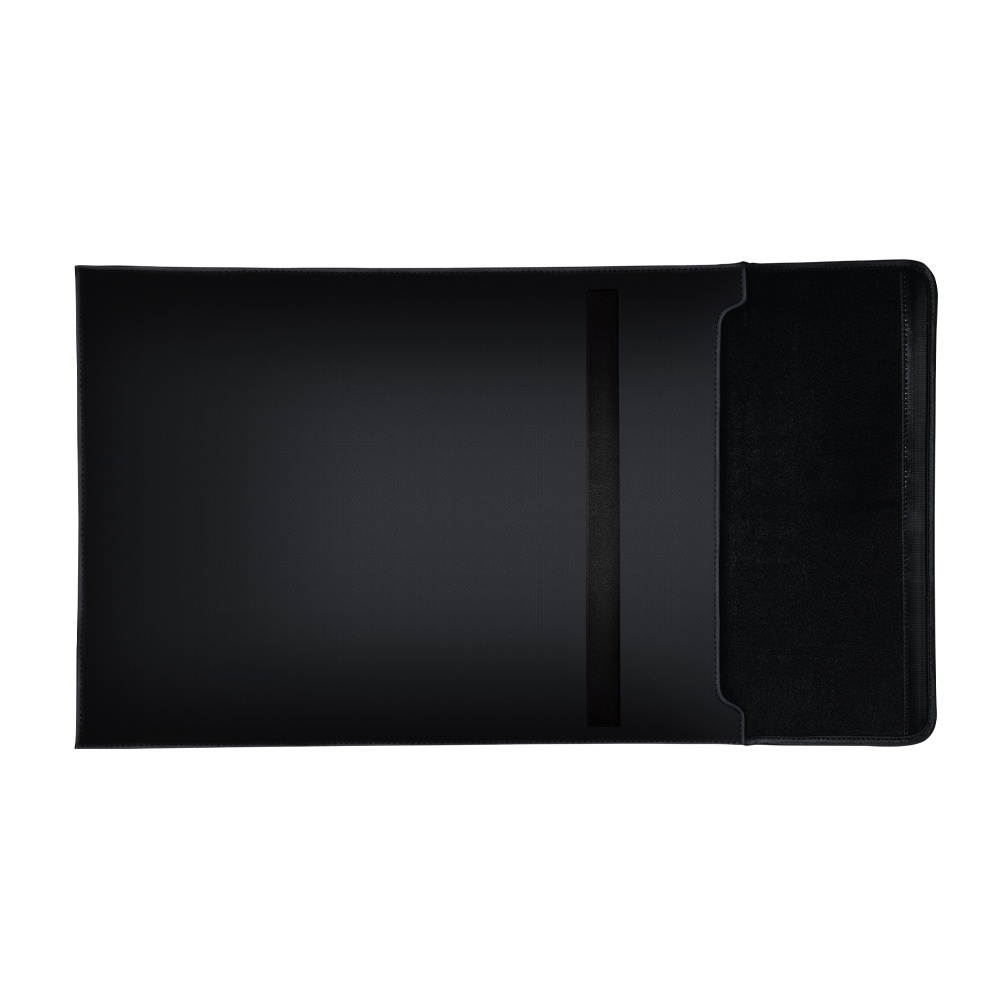 Razer Protective 17.3&rdquo; Sleeve - Durable Exterior Material - Snag-Free