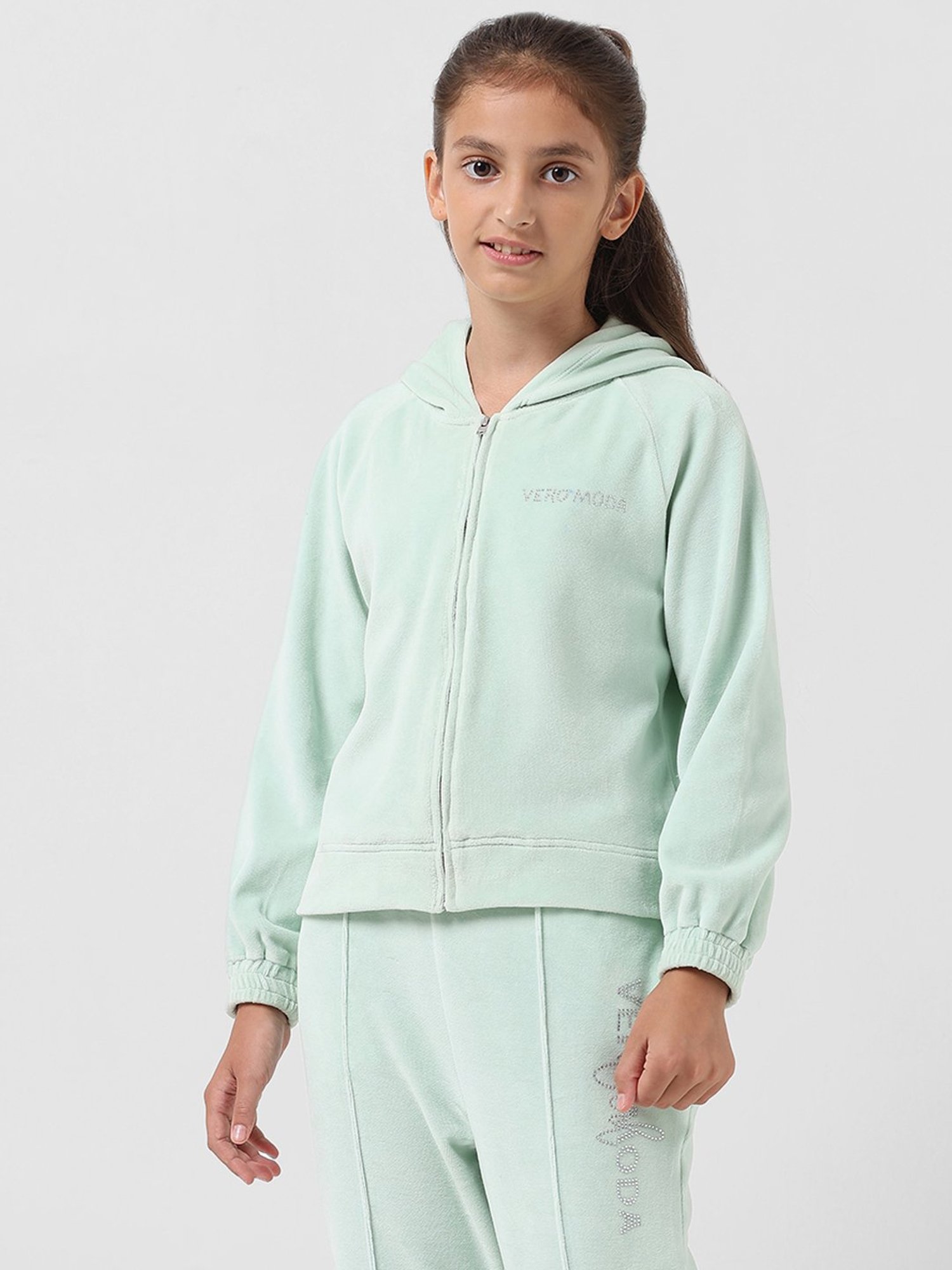VERO MODA GIRL Green Solid Full Sleeves Sweatshirt
