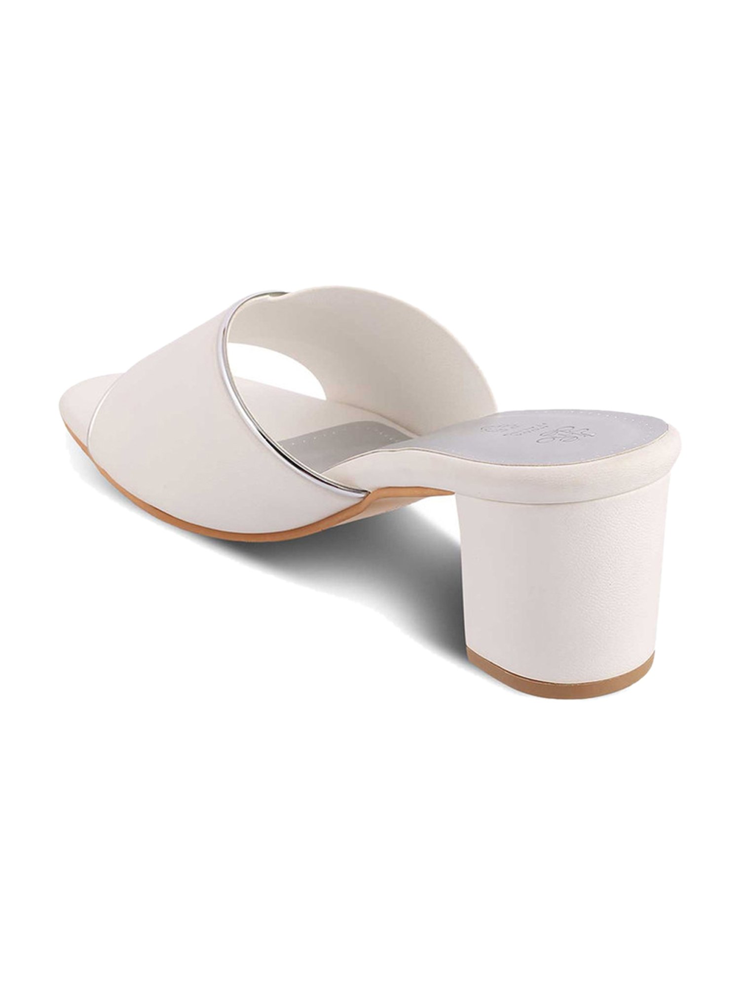 Tresmode Women's White Casual Sandals