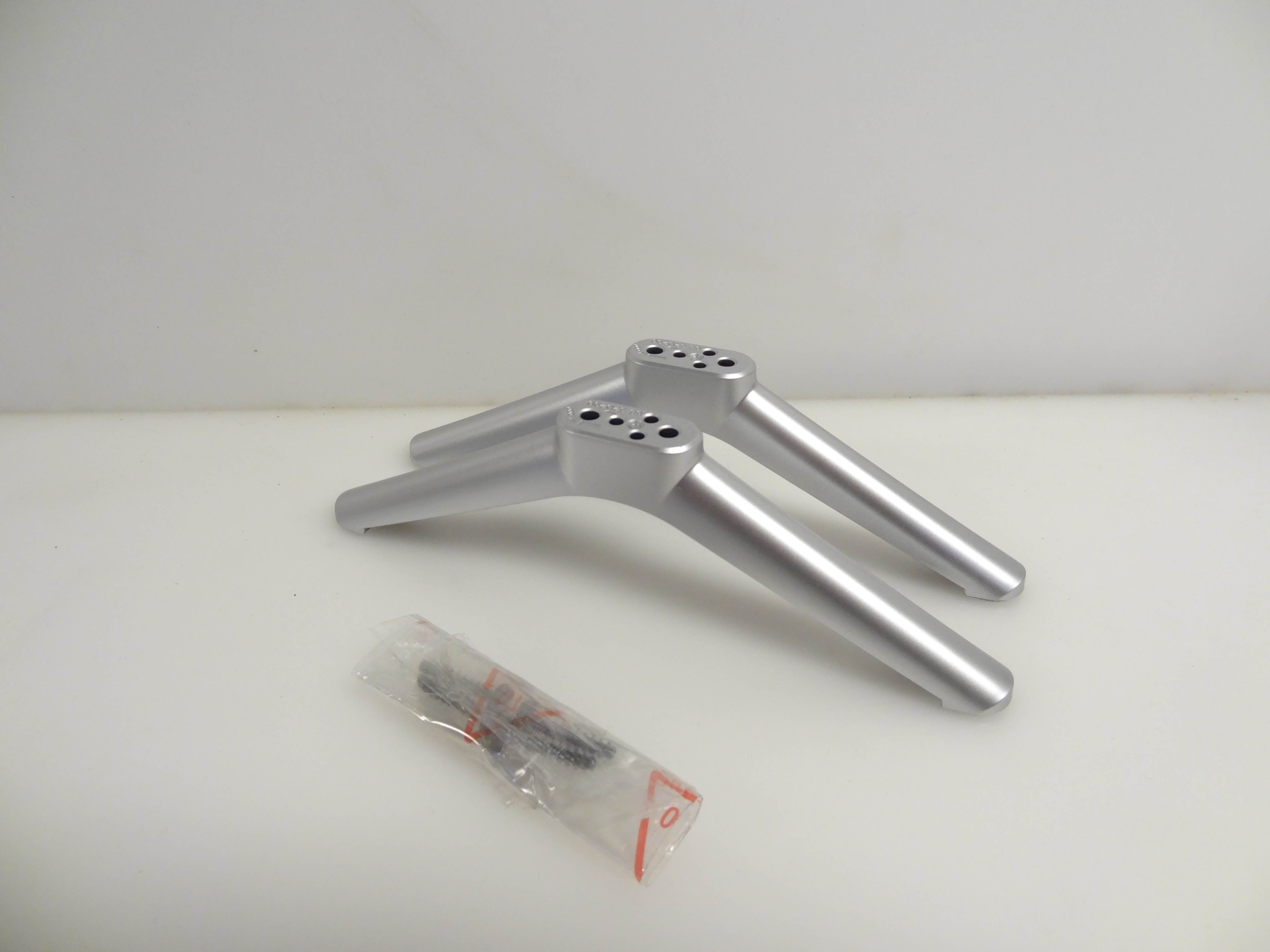 TCL 32S305 Stand Legs W/Screws - NEW(68-32D290 S8-32D2900-BS4)